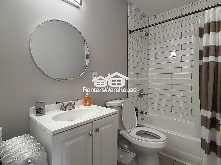 2925 2nd Ave S #3 — Photo 9