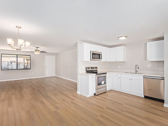 3rd image of 3656 E Willow Ave