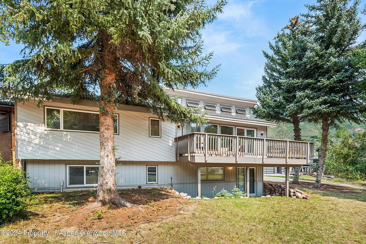 Building Photo - 1275 Snowbunny Ln #2-2-2