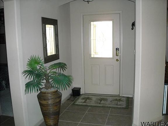 2nd image of 1099 McCulloch Blvd S
