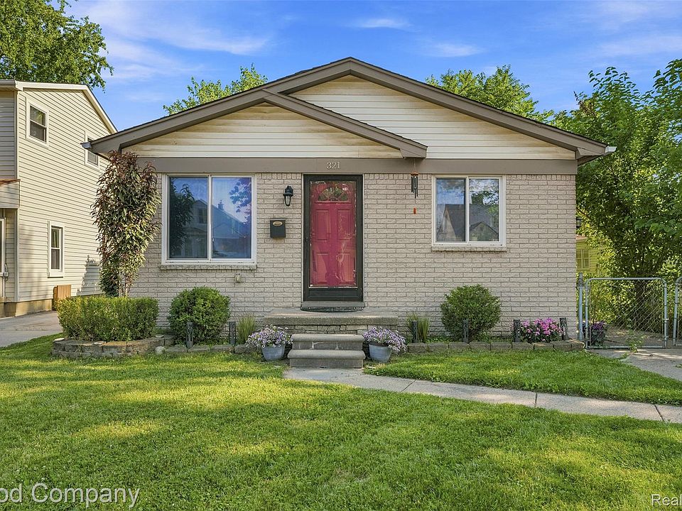 1st image of 321 Manatee Ave