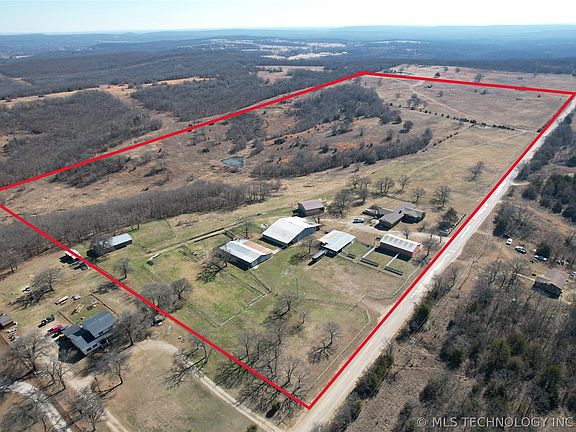 4th image of 9520 N 160th Rd