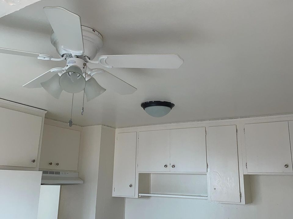 1st image of 340 E Johnston Ave #340