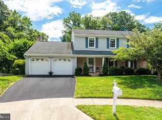 8325 Lindside Way, Springfield, VA 22153