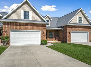 42 Saddle Brook Ln, Crossville, TN 38571