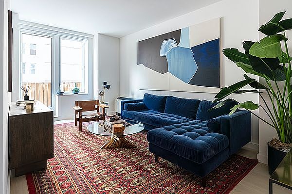 1st image of 20 Broad St APT 2001