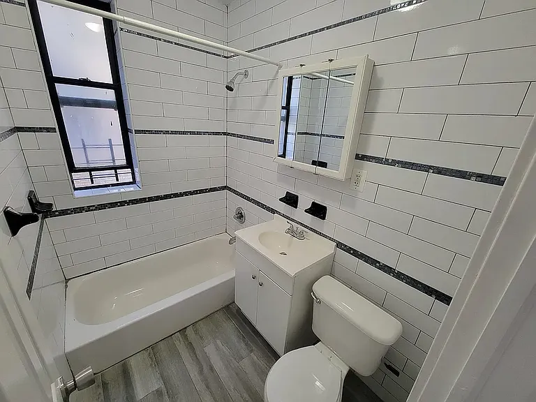 25 Vermilyea Ave #43 — Photo 4