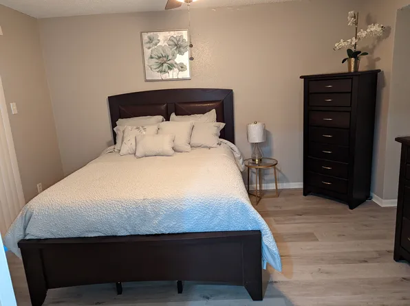10110 Forum West Dr APT 606, Houston, TX 77036