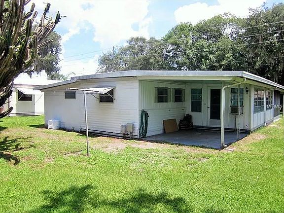 2nd image of 5049 Hill Dr