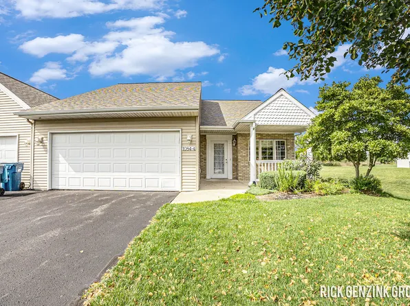 1084 Fountain View Cir Unit 4, Holland, MI 49423