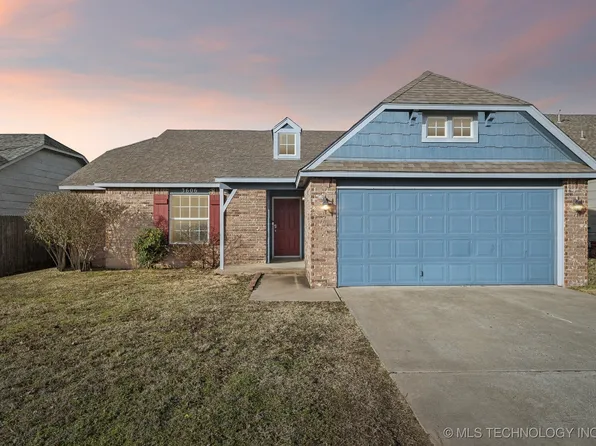 3606 E Berkeley St, Broken Arrow, OK 74014