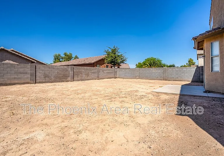 45992 W Dutchman Dr — Photo 59
