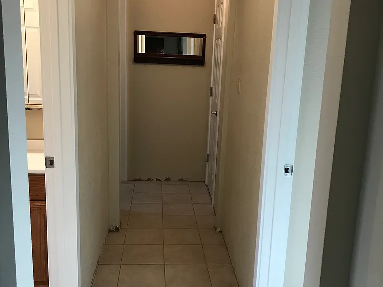 523 N Kentucky Ave — Photo 8