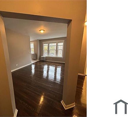 4th image of 6220 S Eberhart Ave APT 2W