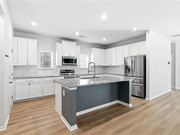 2719 Morgan Spring Trl — Photo 33