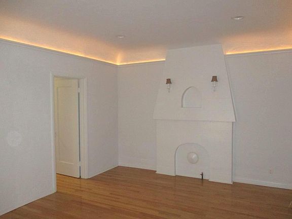 3rd image of 1105 Mound Ave APT 5