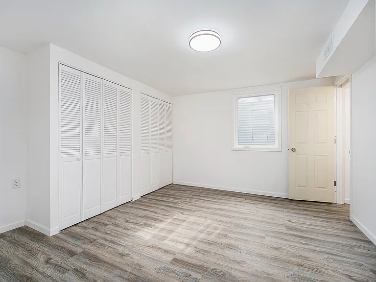 3027 Haskell St — Photo 22