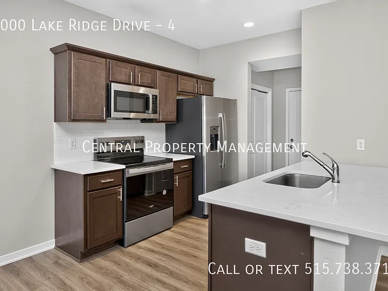7000 Lake Ridge Ave #4 — Photo 6