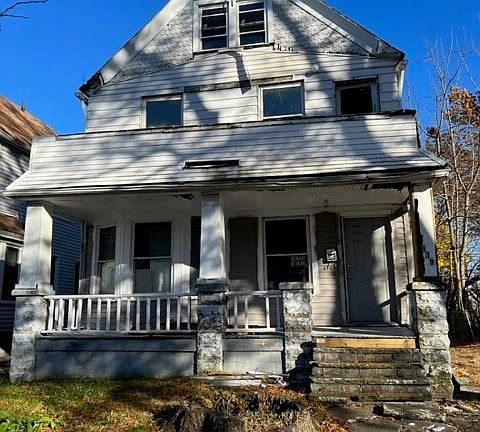 2nd image of 2939 E 121st St
