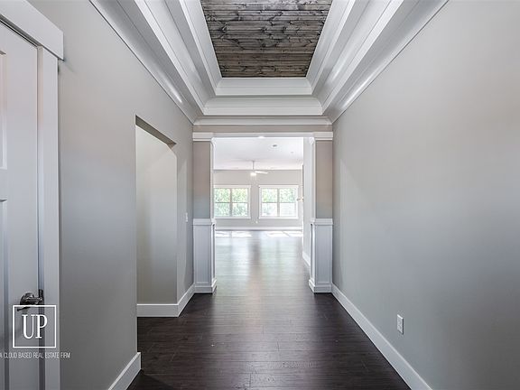 4th image of 130 Blalock Cove Dr