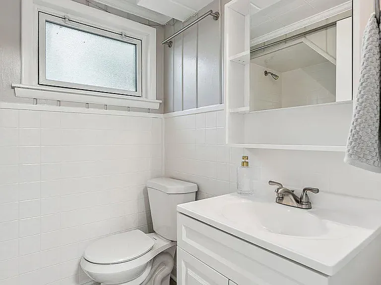 109 Falls Ave — Photo 14