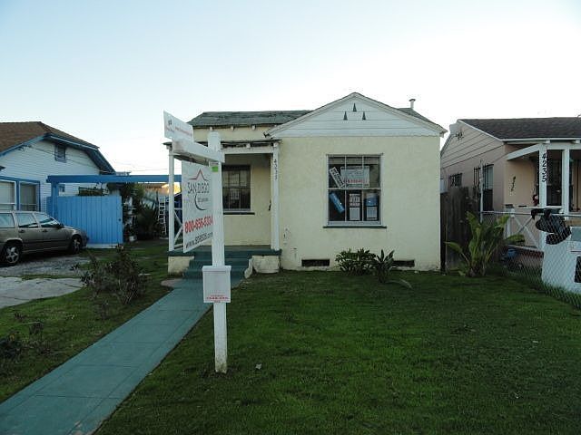 1st image of 4237 41st St #2301
