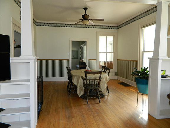 3rd image of 312 S 1st Ave