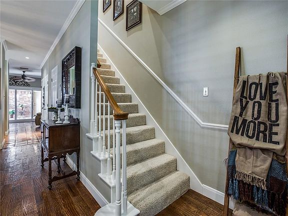 5th image of 5405 Collinwood Ave