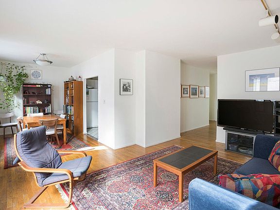 2nd image of 313 W 99th St #4D
