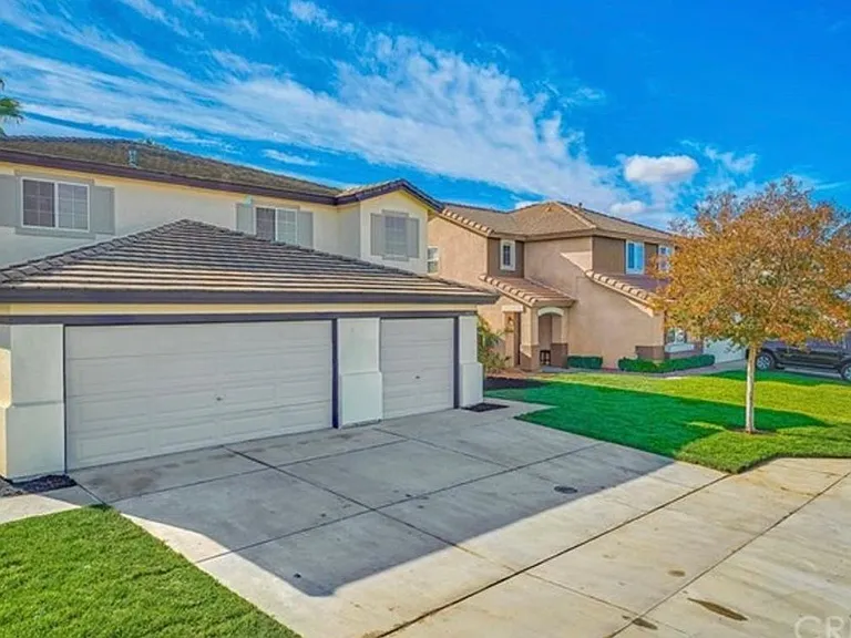 4425 Oak Tree Way — Photo 26