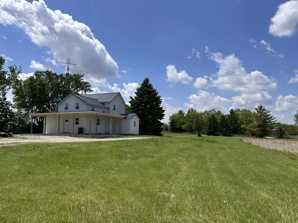 2452 E 350th Rd, Oglesby, IL 61348