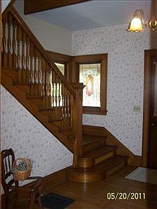 3rd image of 820 Caldwell St