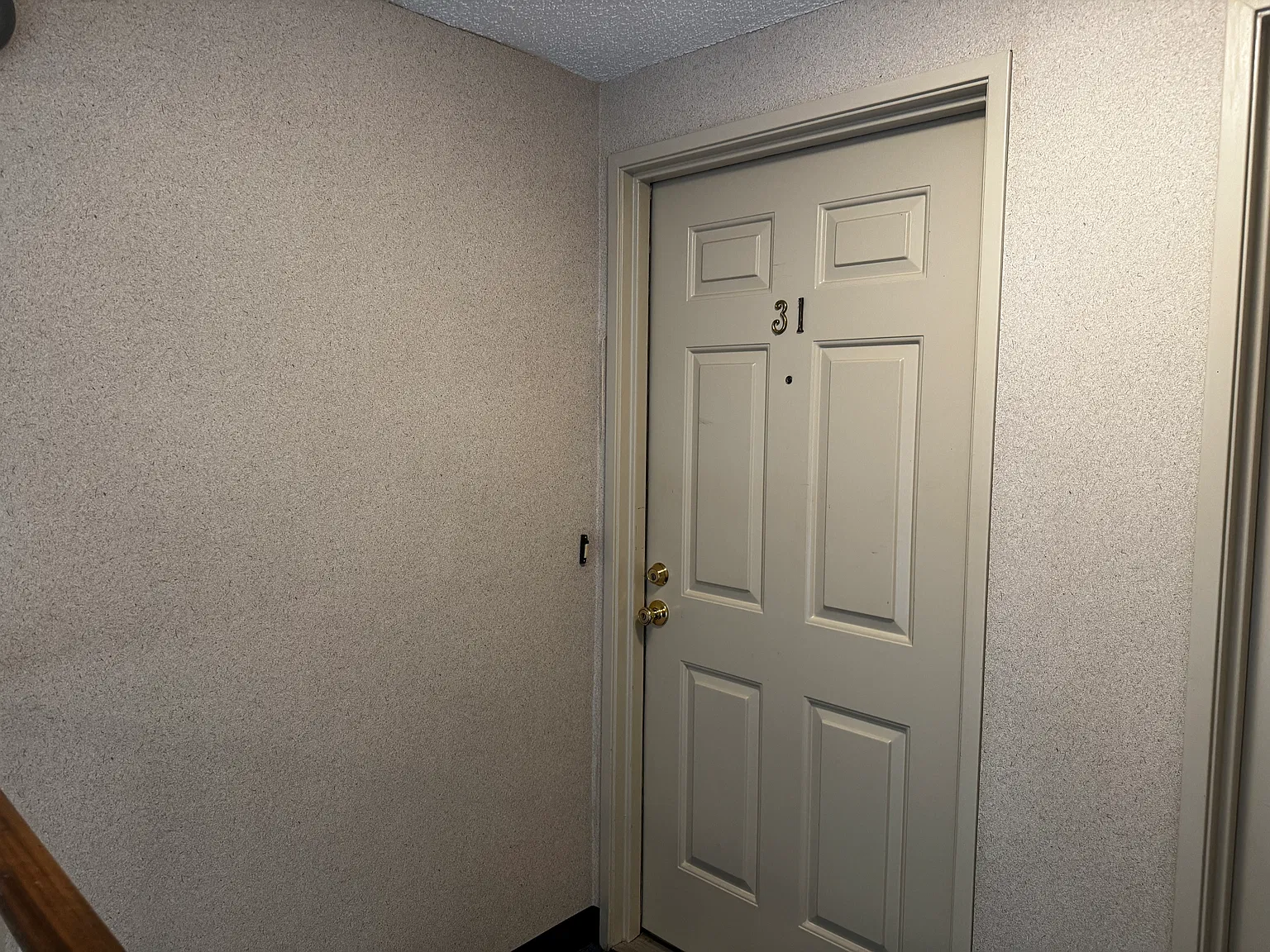 7750 New Providence Dr — Photo 2