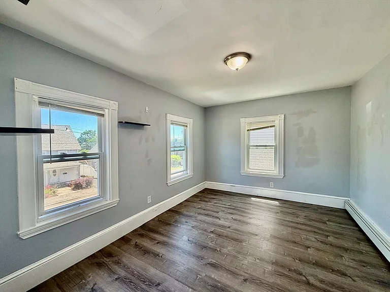 32 Stedman Ave #B — Photo 11