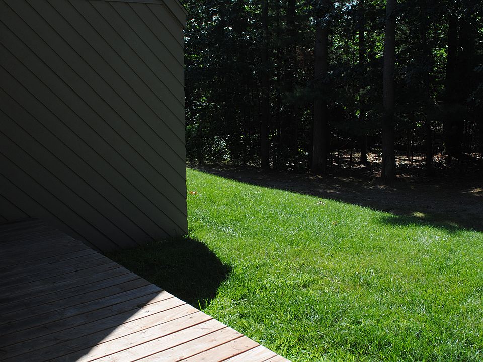 2nd image of 29 Suffolk Ct #29
