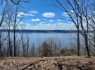 15175 Eagle Ridge Rd, Ferryville, WI 54628