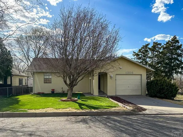 1206 S 12th St, Lamar, CO 81052