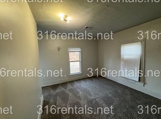 415 E Broadway St, Newton, KS 67114