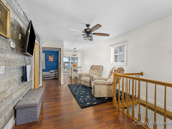4th image of 2714 Cottage Dr