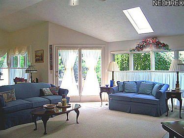 5th image of 33630 Wellingford Ct