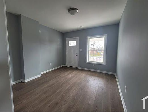 4th image of 317 McKinney St #317