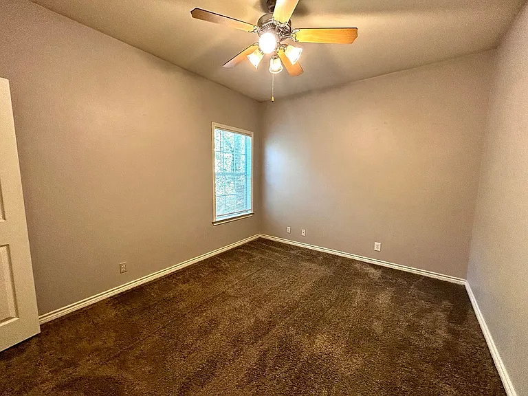 408 Nelray Blvd #B — Photo 15