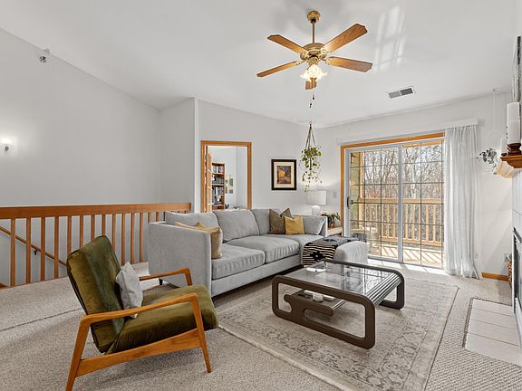 3rd image of 1878 Deerhaven Ln NE APT 14