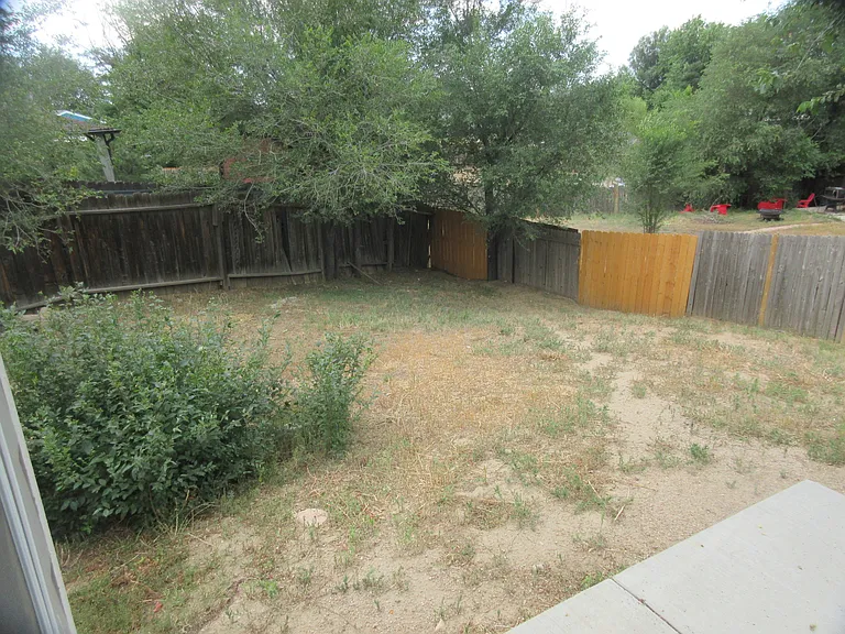 649 Autumn Pl — Photo 10