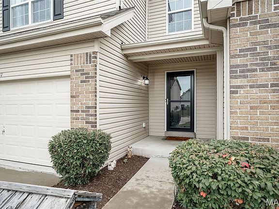 3rd image of 1842 Sterling Oaks Dr
