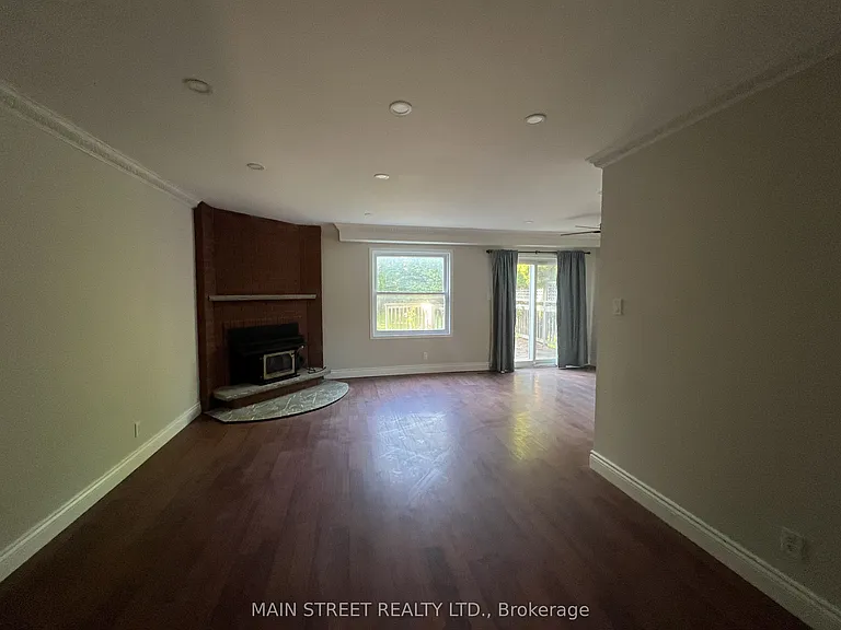 14 Ailsa Dr — Photo 8