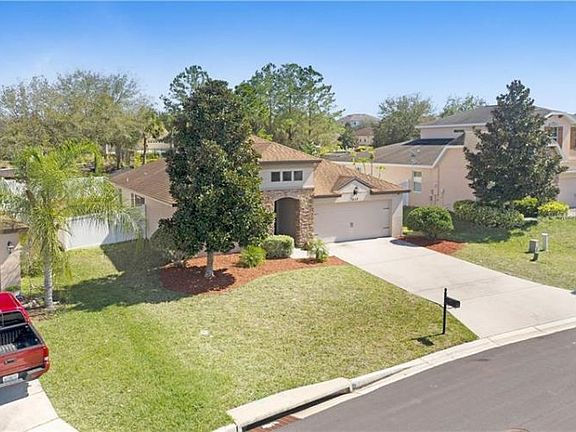 5th image of 3652 Briar Run Dr