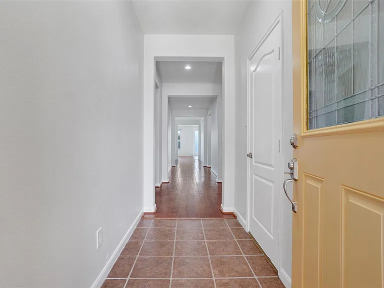 10514 Kentington Oak Dr — Photo 7