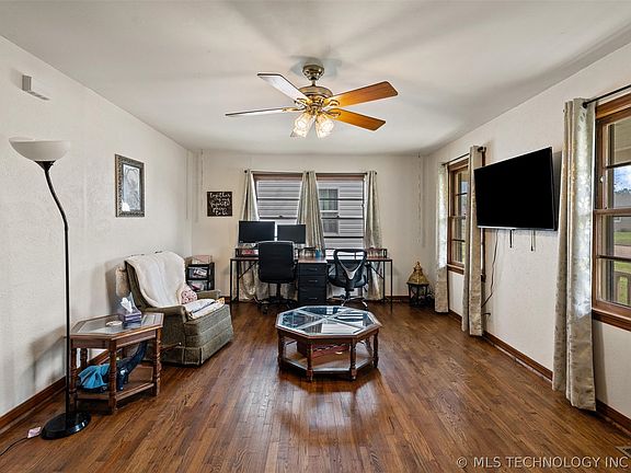 5th image of 2223 S Osage Ave