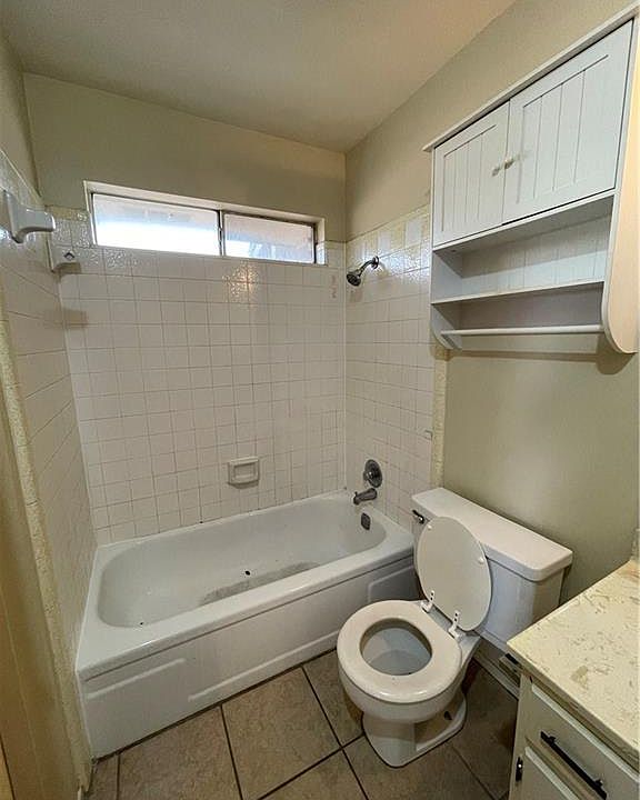 2nd image of 3820 N 9th Ct APT 8
